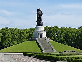 柏林,蘇聯(lián),紀(jì)念碑