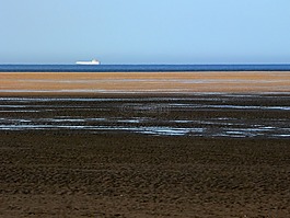 海,沙,船舶