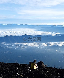 山,返回頁首,反思