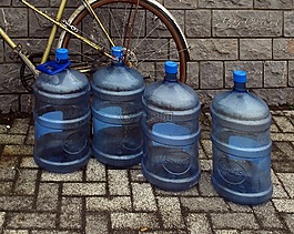 水瓶,自行車,修補(bǔ)程序