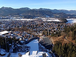 滑雪跳躍,小山,冬季運(yùn)動(dòng)