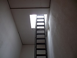 头,出路,紧急出口