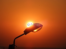 東,燈,太陽