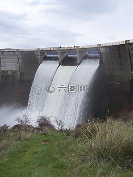 塞哥維亞,壩,浮橋