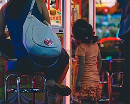 夜,燈,人