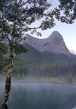 山,湖,和平