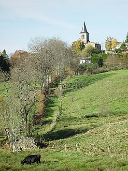 aix 拉法,涅,村