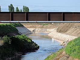 河,橋,水