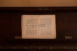 書,歌集,音樂
