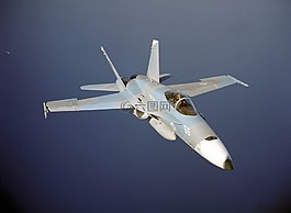 軍事噴氣式飛機(jī),噴射,飛行