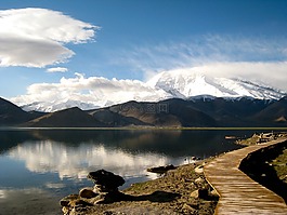 山,雪,湖