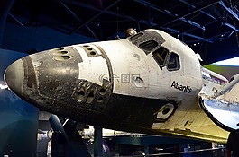 穿梭,美國(guó)航空航天局,宇宙