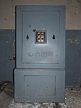 保險(xiǎn)柜,老,被遺棄