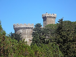 波普洛尼亞,海灣地區(qū)的 baratti,城堡