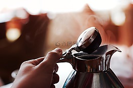 手,熱,電水壺