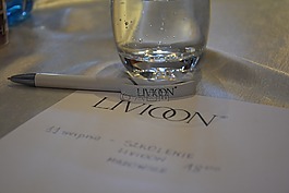 livioon,香水,筆