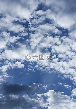 云,藍(lán)色,白