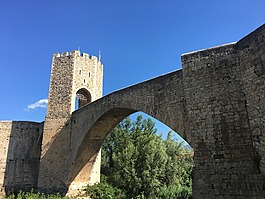 besalú,弧,桥
