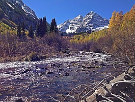 山,溪,河