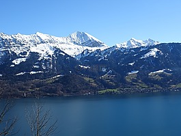 山,湖,高山