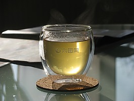 t恤,杯,客廳