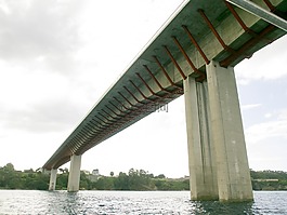 橋,里瓦德奧,工程