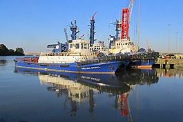船,船舶,河船