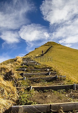 遠(yuǎn)足,線索,樓梯