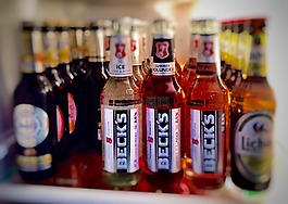 喝,啤酒,冰箱