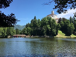 傳統(tǒng)的,湖,水