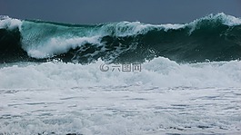波,砸,風(fēng)