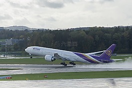 飛機(jī),的傳輸系統(tǒng),機(jī)場(chǎng)