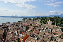 sermione,意大利,院