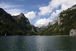 的水体,山,景观