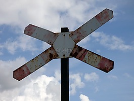 铁路道口,火车,通过