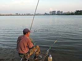 人,老人,釣魚