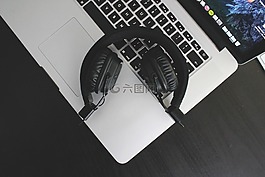 股票,音樂,計(jì)算機(jī)