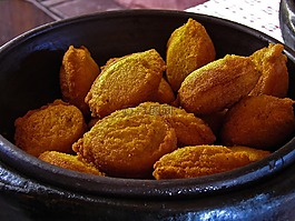 acarajé,的bahian美食,食品