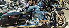 哈雷 戴維森,摩托車(chē)、 自行車(chē),運(yùn)輸