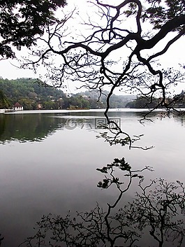 康提湖,湖,康提