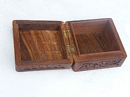 框,布朗,刻
