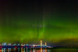 麥基諾橋,北極光,密歇根