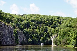 河,性質(zhì),水
