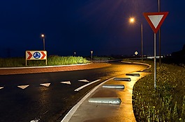 道路表面的反射,格羅寧根,聚民間