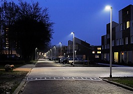 道路表面的反射,格羅寧根,聚民間