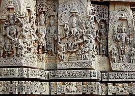 贝卢尔,halebeedu,hoysala 雕塑