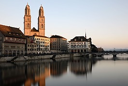 苏黎世,grossmünster,教堂尖塔