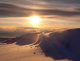 日落,冬天的晚上,雪