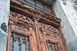 布拉迪斯拉發(fā),門(mén),老