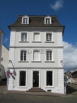 上午 schlossberg,了,房子